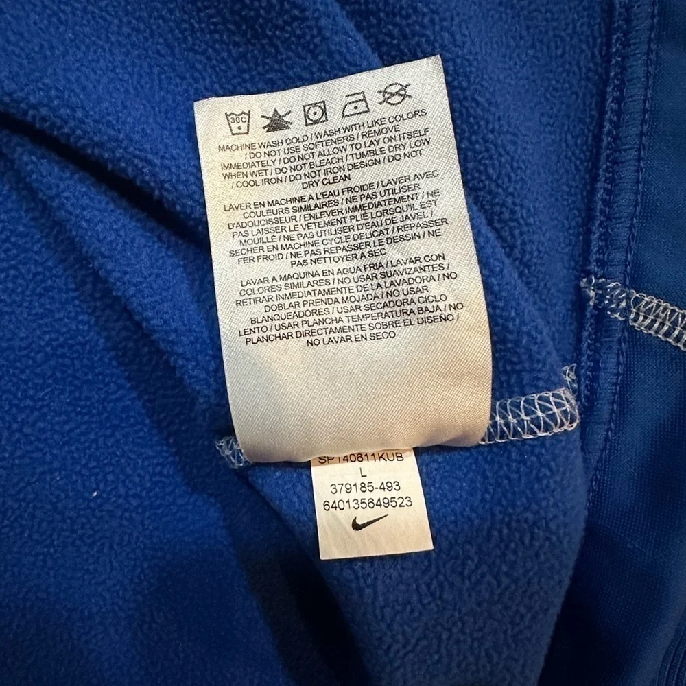 NIKE women’s blue quarter zip therma fit pullover size large